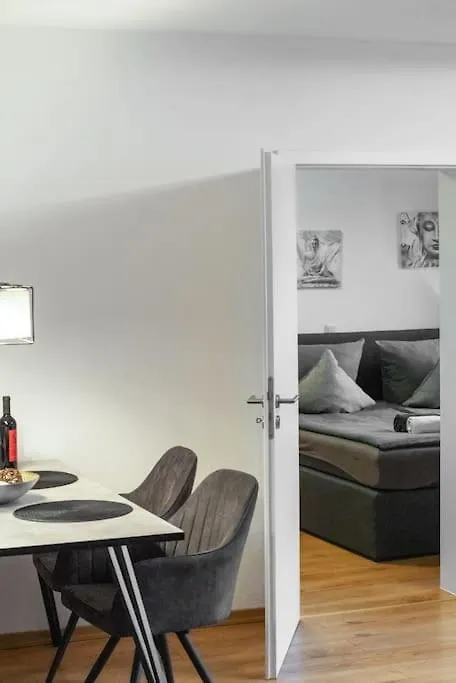 Luxus Apartment Am Zoo Mit Stellplatz Leipzig